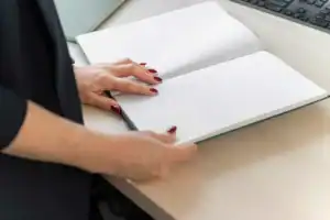 Entrepreneur filing Kentucky LLC documents.